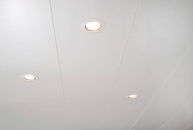 LAMBRIS PVC BLC BRILL 25X400 4M2