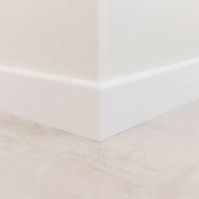 PLINTHE MDF 14X78X2400MM BLANC A COLLER