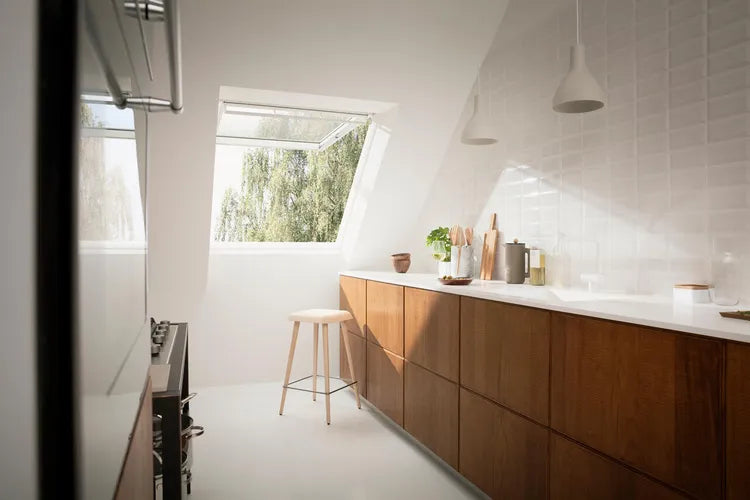 VELUX 55 x 78 Confort blanc à rotation GGU CK02